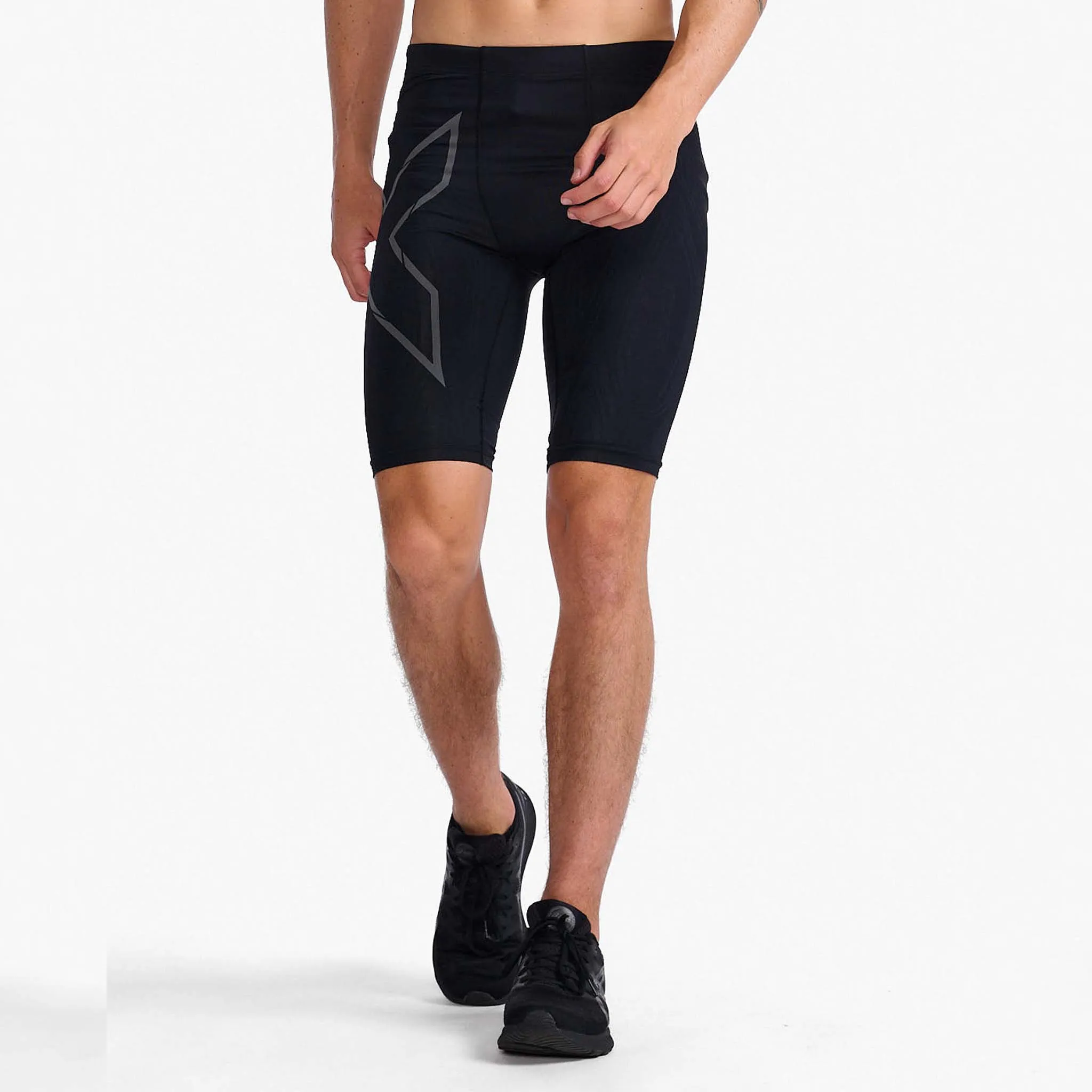 2XU | Men's Light Speed Compression Shorts - Black