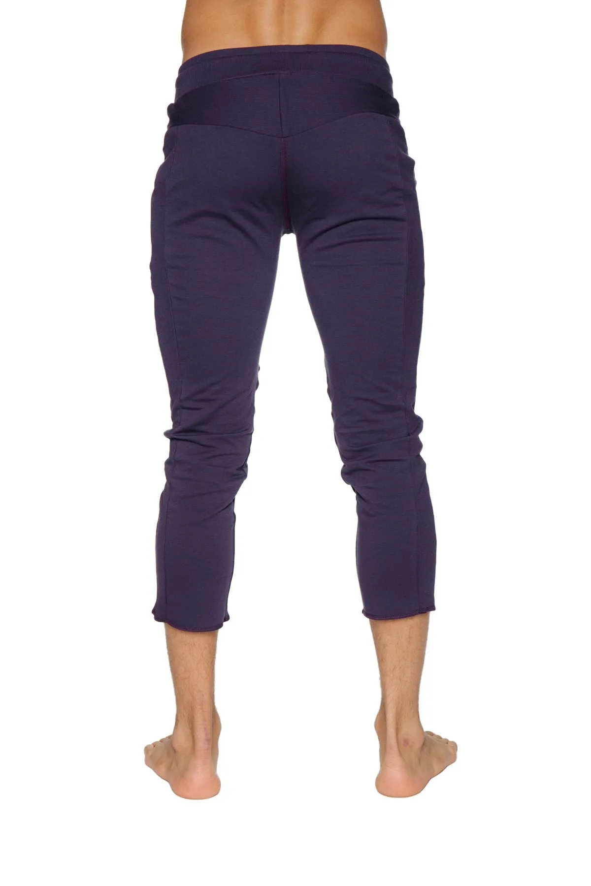 4/5 Zipper Pocket Capri Yoga Pants (Eggplant)