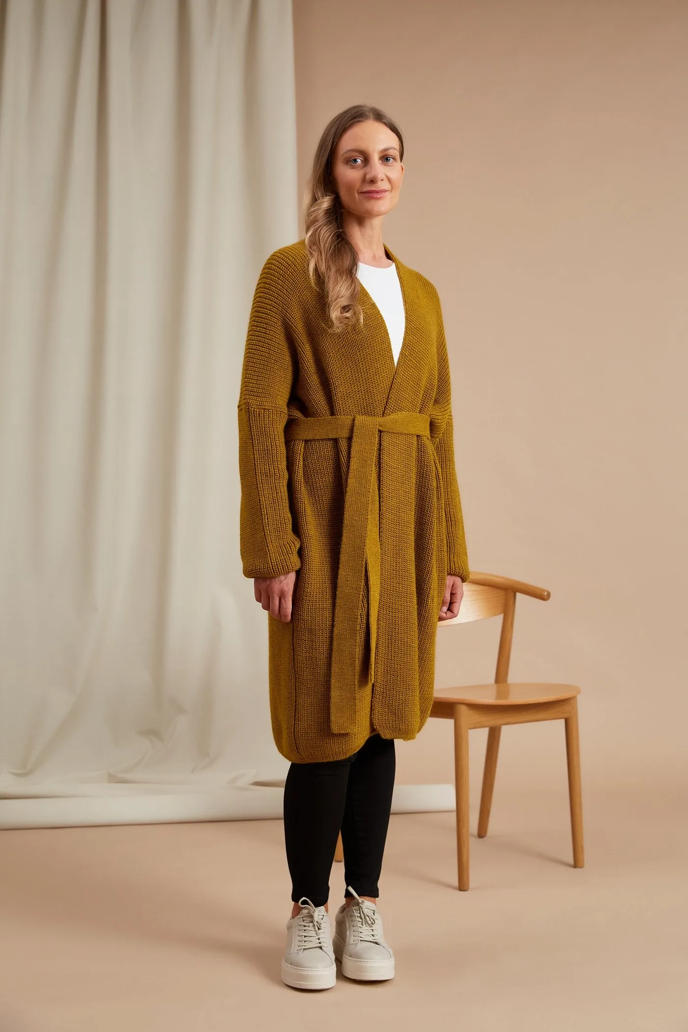 Akira Long Wool Cardigan Olive