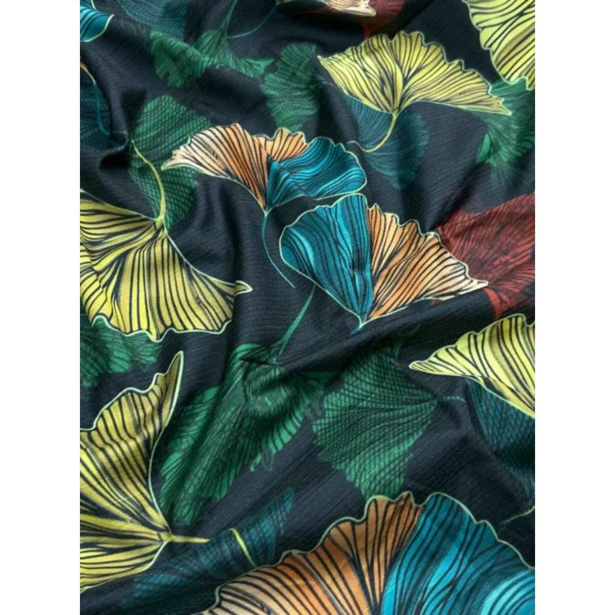 Multicolour Floral Pattern Printed Silk Fabric