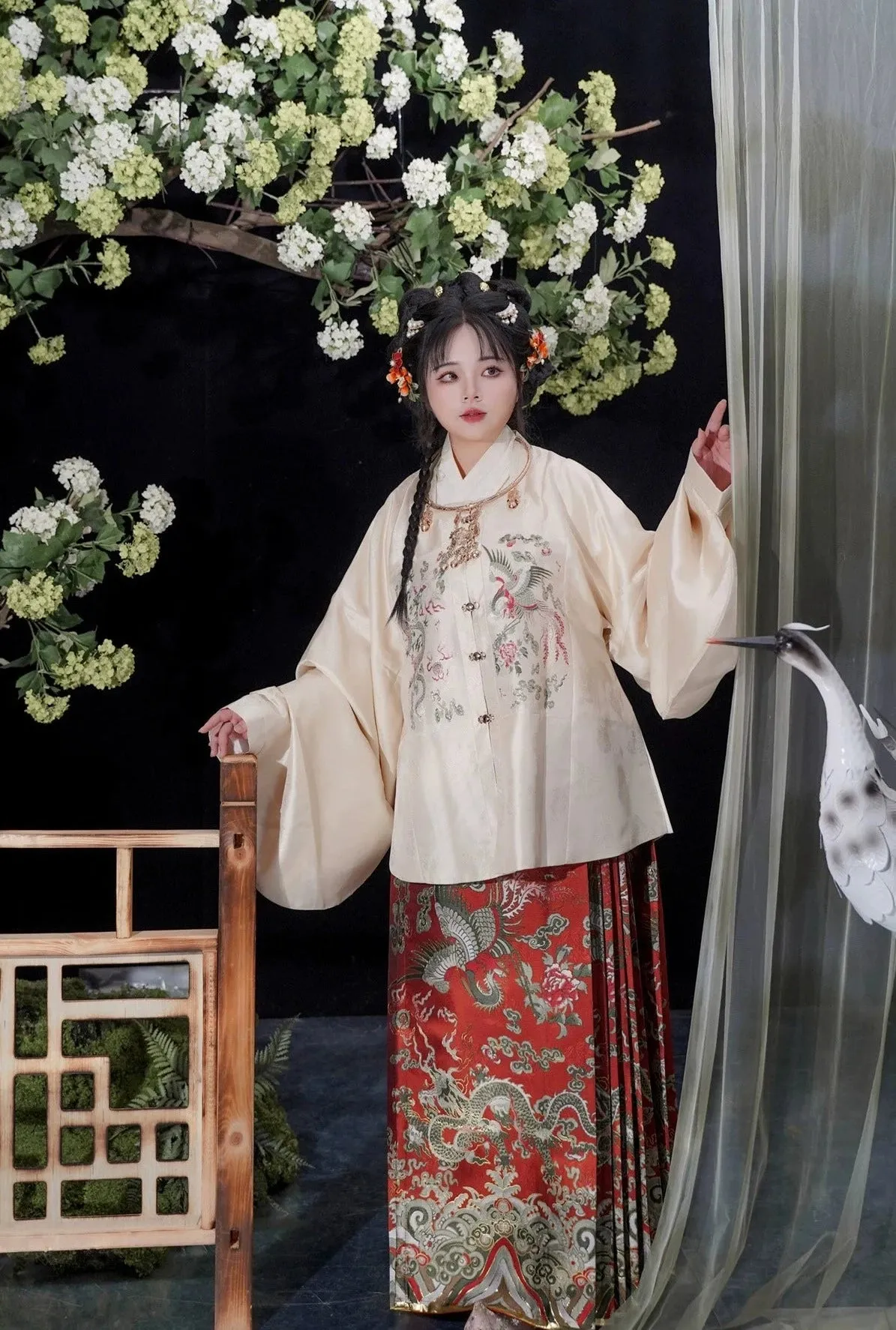 Silk Dreams 绸梦如愿 Ming Dynasty Plus Size Fanling Ao Jacket Mamian Skirt Aoqun Set