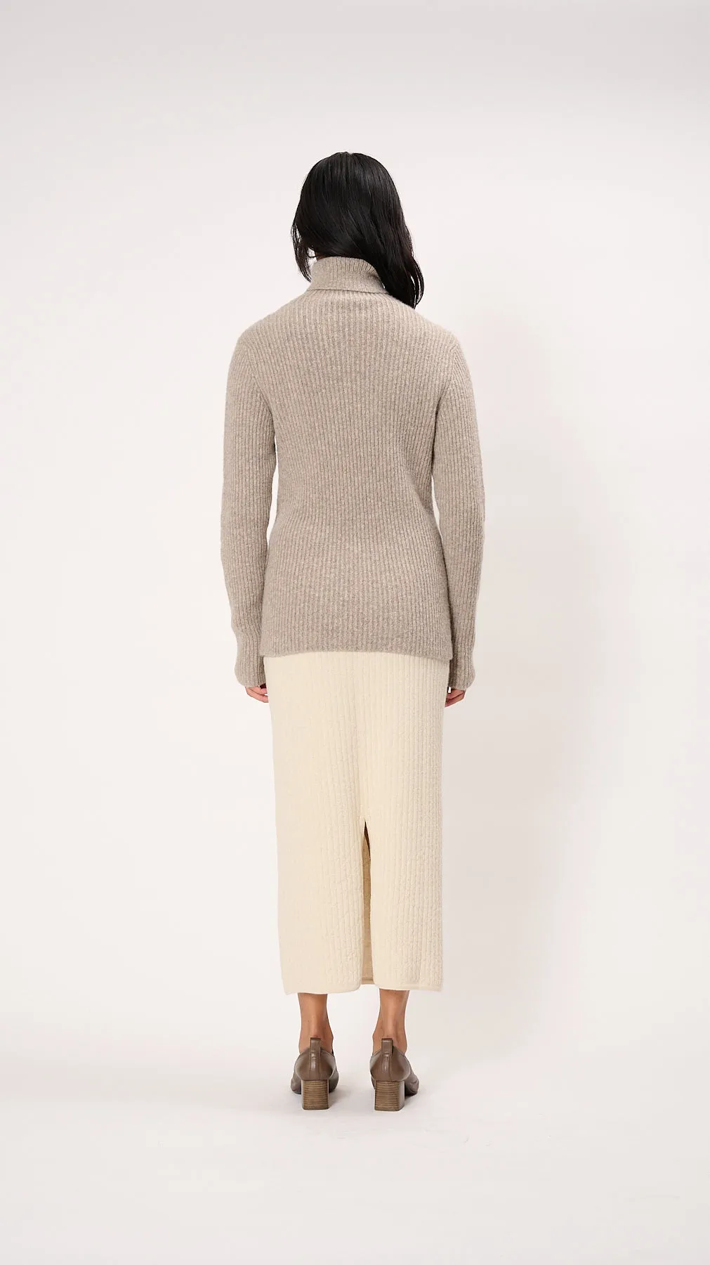 Soft Rib Turtleneck in Dust