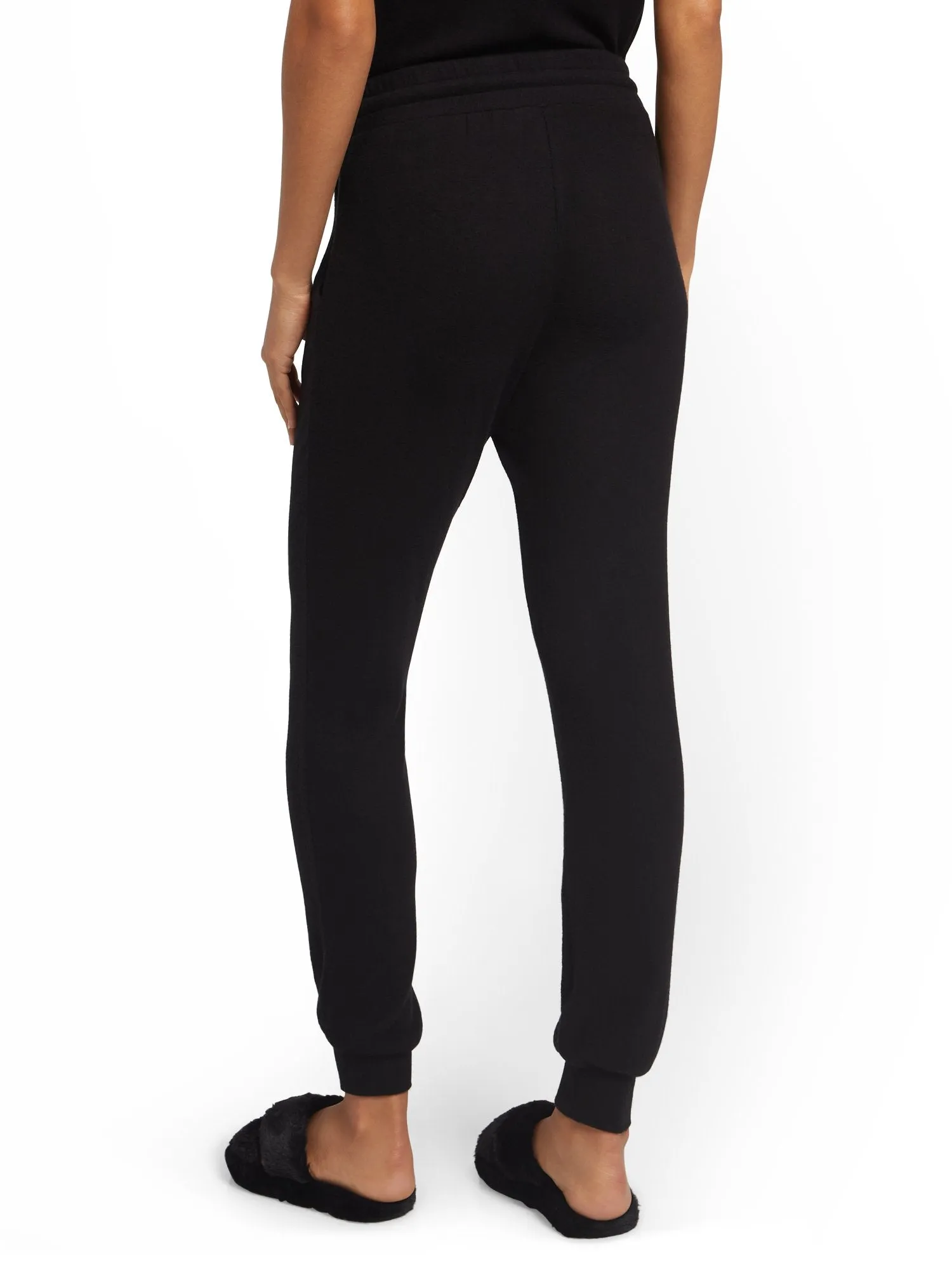 Super-Soft Knit Slim Jogger Pant