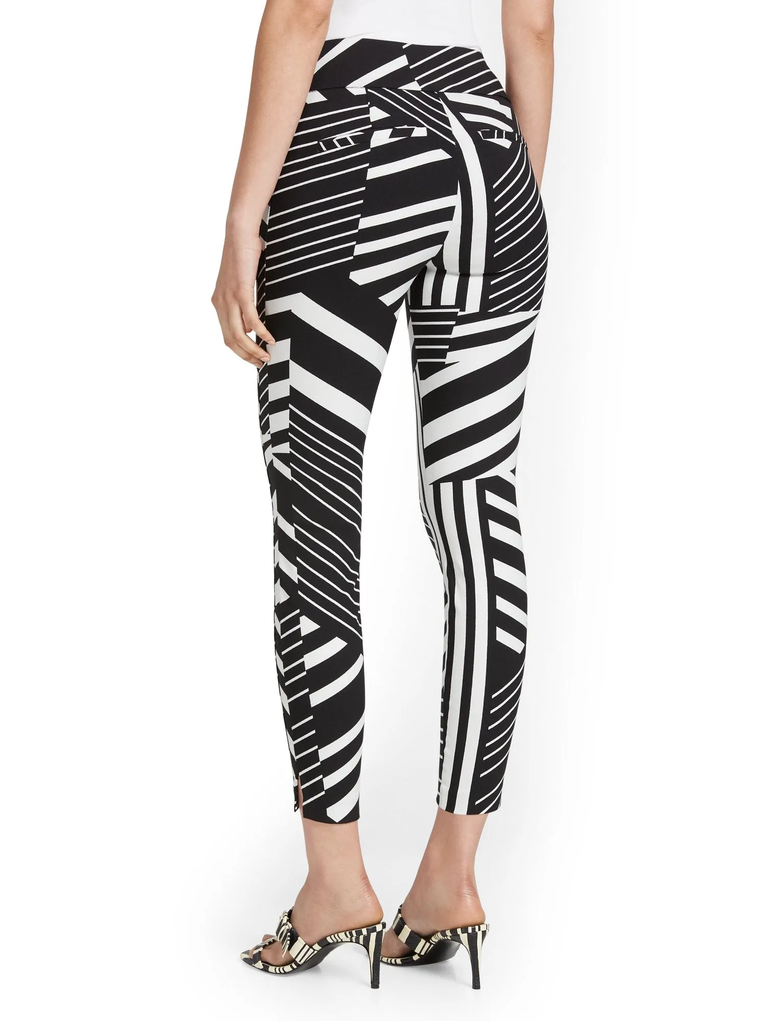 Whitney High-Waisted Pull-On Slim-Leg Ankle Pant - Abstract Print