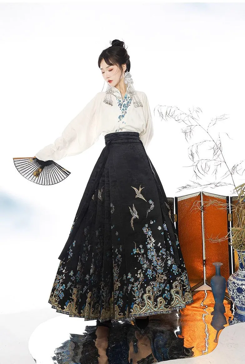 Ying Mei 莹梅 Gilded Songbird Mamian Skirt Set